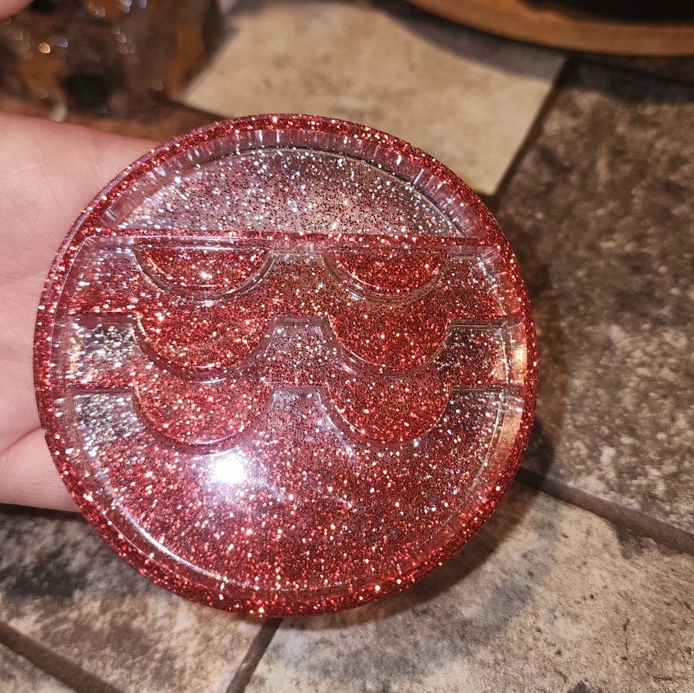 Eyelash storage $10 handmade with resin